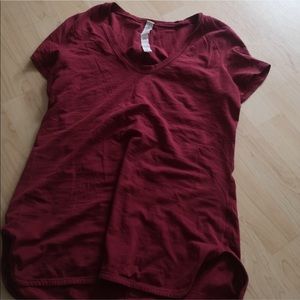 Lululemon t-shirt / top